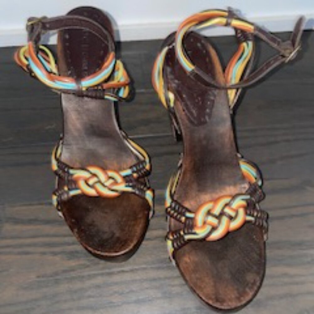 BCBG Retro clog heel